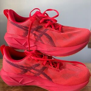 ASICS Women's NOVABLAST 5 Running Shoe, 11, Flash RED/EDO Purple  - Gently Used